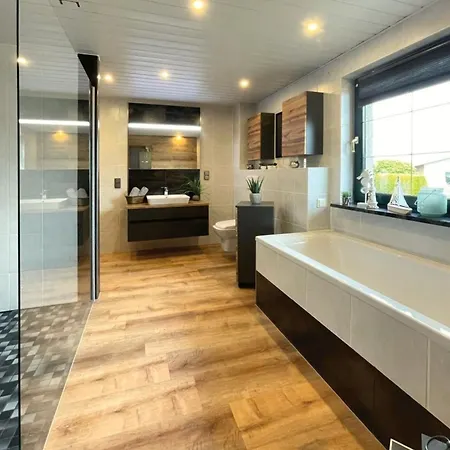 Am Hang Ferienhaus *